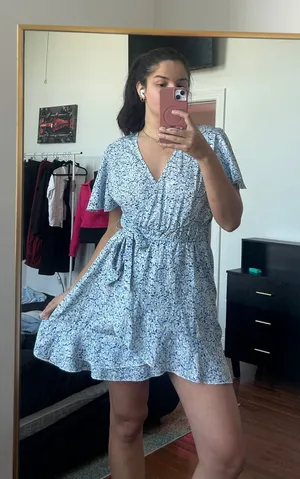 Blue floral sun dress Size L thumbnail 1