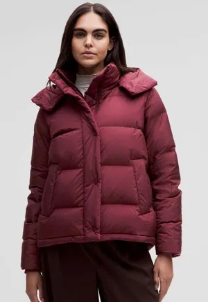 Lululemon Wunder Puff Jacket Garnet Deep Luxe Women's Size 2 600 Fill thumbnail 1