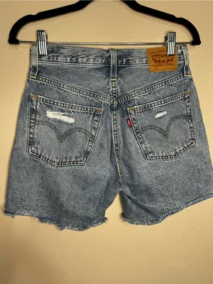 Levi’s 501 High Rise Distressed Button Fly 6 in Inseam Cut Off‎ Raw Hem Shorts thumbnail 5