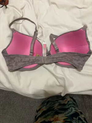 Victoria’s Secret bra size 36 with rhinestones thumbnail 3