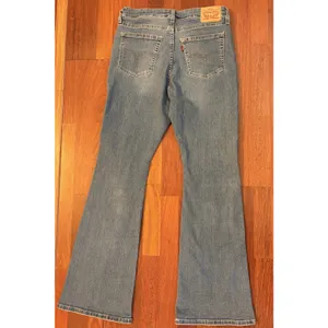Levis 726 Flare Jeans Womens 31 Blue Denim Striped High Rise Light Wash Stretch thumbnail 2