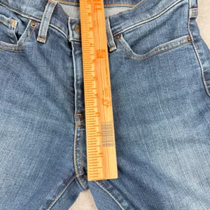 Levis Premium 311 Shaping Skinny Jeans Women's 26 Blue Denim 9in Rise thumbnail 9