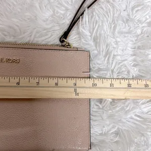 Michael Kors Large Zip Clutch Wristlet Bag Pink Leather Wallet Purse thumbnail 6