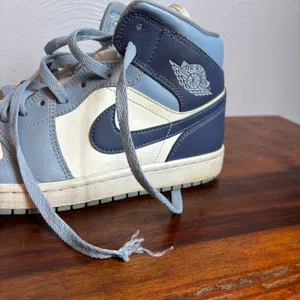 Air Jordan 1 Mid Light Smoke Grey White Blue‎ Womens Sneakers BQ6472 140 Sz 10 thumbnail 6