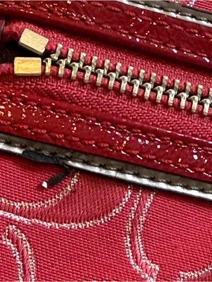 Coach Vintage Y2K Poppy Hot Pink Crossbody Purse thumbnail 8