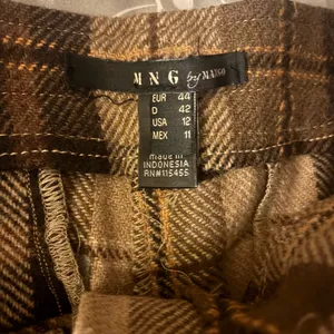 MNG by Mango Wool Plaid Brown and Tan Shorts with Drawstring Waist thumbnail 5