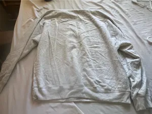 Hollister sweatshirt  thumbnail 5