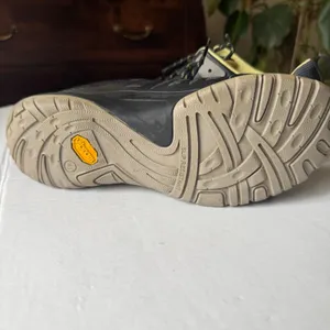 Dansko Paisley Waterproof Outdoor Sneakers Vibram Slip Resistant Black Grey 41 thumbnail 7