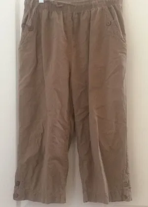 FINAL MARKDOWN Ladies' gloria Capris small thumbnail 1