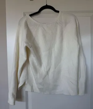Abercrombie Sweater thumbnail 4