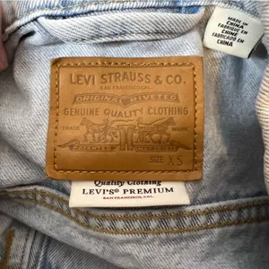 Levi’s premium Two-Tone Denim‎ Jacket sz XS thumbnail 5