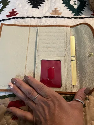 Dooney & Bourke wallet thumbnail 2