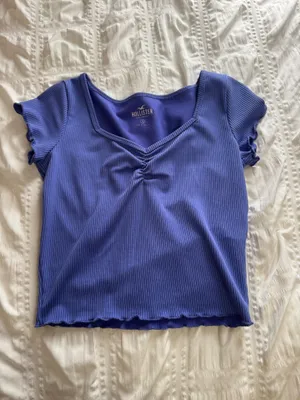 Hollister top thumbnail 1