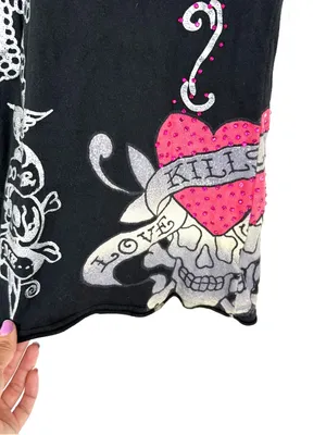 VINTAGE Y2K Ed Hardy AOP Embellished Love Kills Slowly Skull Butterfly Tee thumbnail 2