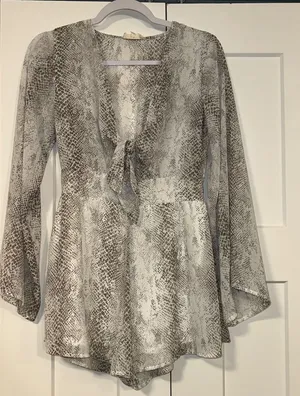 Altar'd State Romper Snakeskin Print‎ Tie Front Long Sleeve XS thumbnail 1