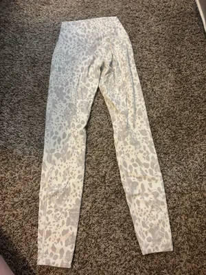 Lululemon Align Leggings 28" thumbnail 2