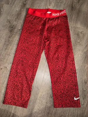 NIKE Pro Dri-Fit Red Capri Compressions thumbnail 1