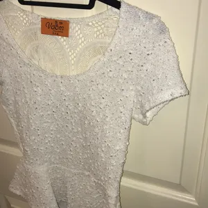 White Lace Back Peplum Top Size XS thumbnail 4
