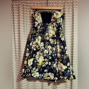 Anthropologie | Floral Ruffled Strapless Blue A-Line Dress, Size M thumbnail 6
