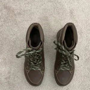 B.O.C Alyssa‎ Brown Removeable Footbed Ankle Boots Size 7.5M Women's thumbnail 3