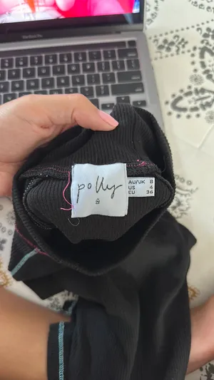 Black Crop Top Princess Polly thumbnail 7