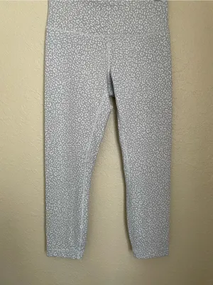 Lululemon Wunder Train High Rise Crop Size 8 Leopard Daisy Starlight Multi Gray thumbnail 9