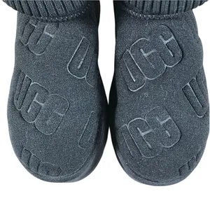 UGG Classic Mini Platform Felted Sheepskin Boots Sz 7 Black Cozy Y2K City Girl thumbnail 10