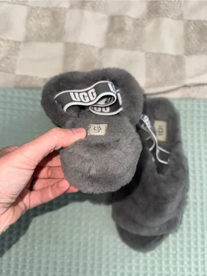UGG Fluff Yeah Slide sandals‎ size 8 thumbnail 4