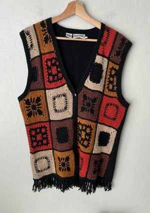 Rafaella Vintage Grandma Knit Crochet Granny Square Fringe Button Up Vest Size Medium thumbnail 1