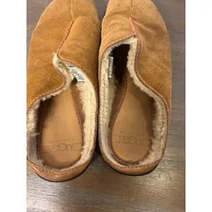 UGG Women's Size 8 Brown Suede Shearling Lined Clog Slippers thumbnail 9