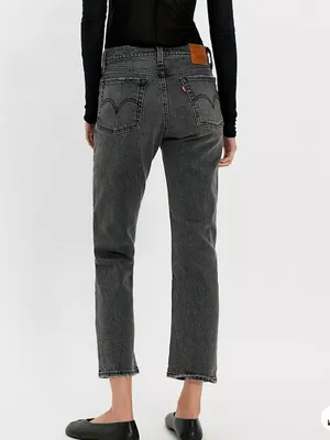 Levi’s Wedgie Straight Leg Denim Jeans in Black 25 thumbnail 2