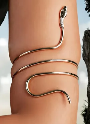 Chic Vintage Inspired Simple Snake-Shaped Silver‎ Plated Zinc Alloy Armband thumbnail 1