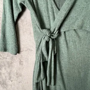 Pinkblush Mint Green Brushed Knit Wrap Fitted Nursing Dress V Neck Small‎ New thumbnail 2