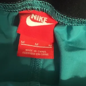 ‎Nike medium blue shorts thumbnail 5