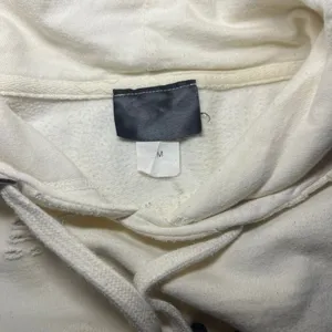✨Olivia Rodrigo Sour‎ Tour Cream Distressed Hoodie Fairy Art Wings Pullover Sz M thumbnail 7