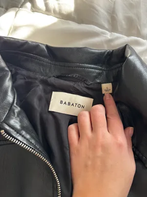 Babaton bomber jacket aritzia  thumbnail 2