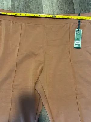Terra & Sky Cropped Ponte Knit Pants in Dusty Rose size 2x thumbnail 6