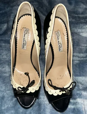 Oscar de la Renta Heels thumbnail 2