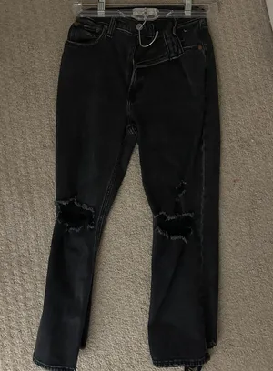 Abercrombie 90’s Straight Ultra High Rise Jeans thumbnail 3