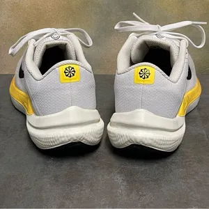 Nike Zoom Winflo 10 Women's White Running Shoes Size 8.5M thumbnail 7
