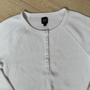 Gap Long Sleeve White Waffle Knit Thermal Top thumbnail 2