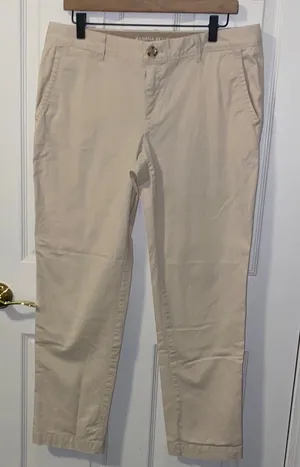 Banana Republic Tan Straight Leg Chinos Versatile Style Size 8 thumbnail 1