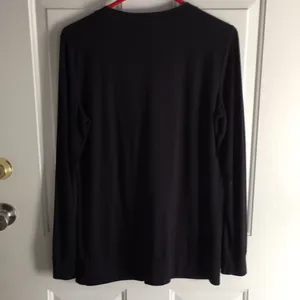 Womens Hooters Black Cardigan Size Medium/Large thumbnail 5