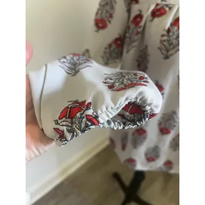 Loft Grey Floral Blouse XSP Long Sleeve Red Boho Chic Cottagecore Office Airy Flowy thumbnail 4