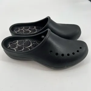 Crocs Tully Clogs Waterproof Slip On Lined Lightweight Mules Shoes Black Size 10 thumbnail 2