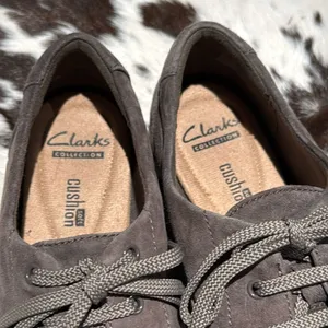 Clarks‎ Women’s Lorry Grace Suede Sneakers Size 7.5 B78 thumbnail 6
