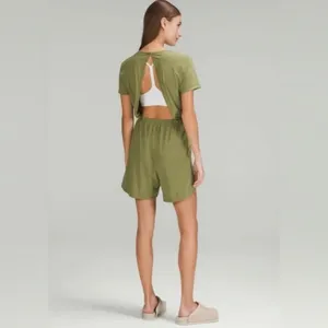 Lululemon Lightweight High-Neck Romper Bronze‎ Green size 4 thumbnail 2