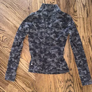 Lululemon Run Briskly 1/2 Zip jacket Heritage Camo Jacquard Black Lunar Rock 4 S thumbnail 6