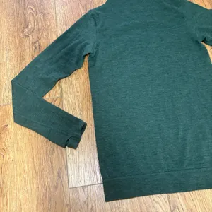 Athleta Flurry Base Layer Turtleneck Top Green Wool Blend Thumbholes Women Small thumbnail 2