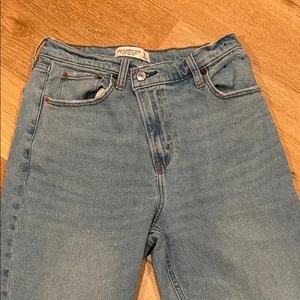 Abercrombie & Fitch the 90’s slim‎ straight ultra high rise curve love 28 thumbnail 2
